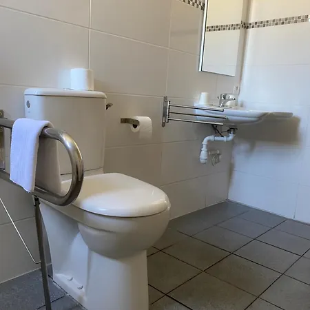 De Flandre Centre-ville Hotel 2*