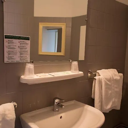 Ξενοδοχείο De Flandre Centre-ville 2*