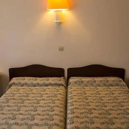 De Flandre Centre-ville Hotel